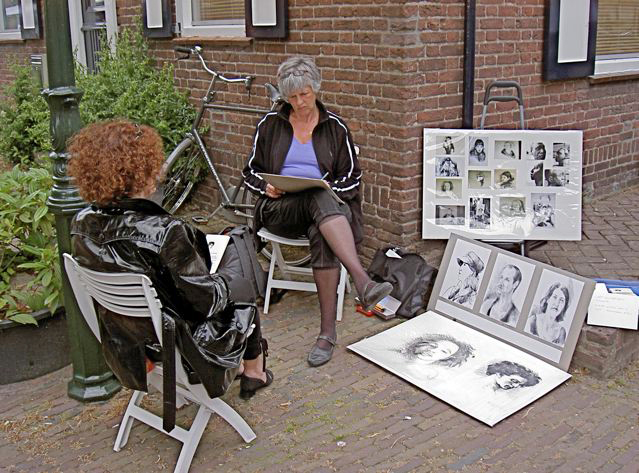 2011 Portrettekenen Margot Kikkert Cuneradag Rhenen